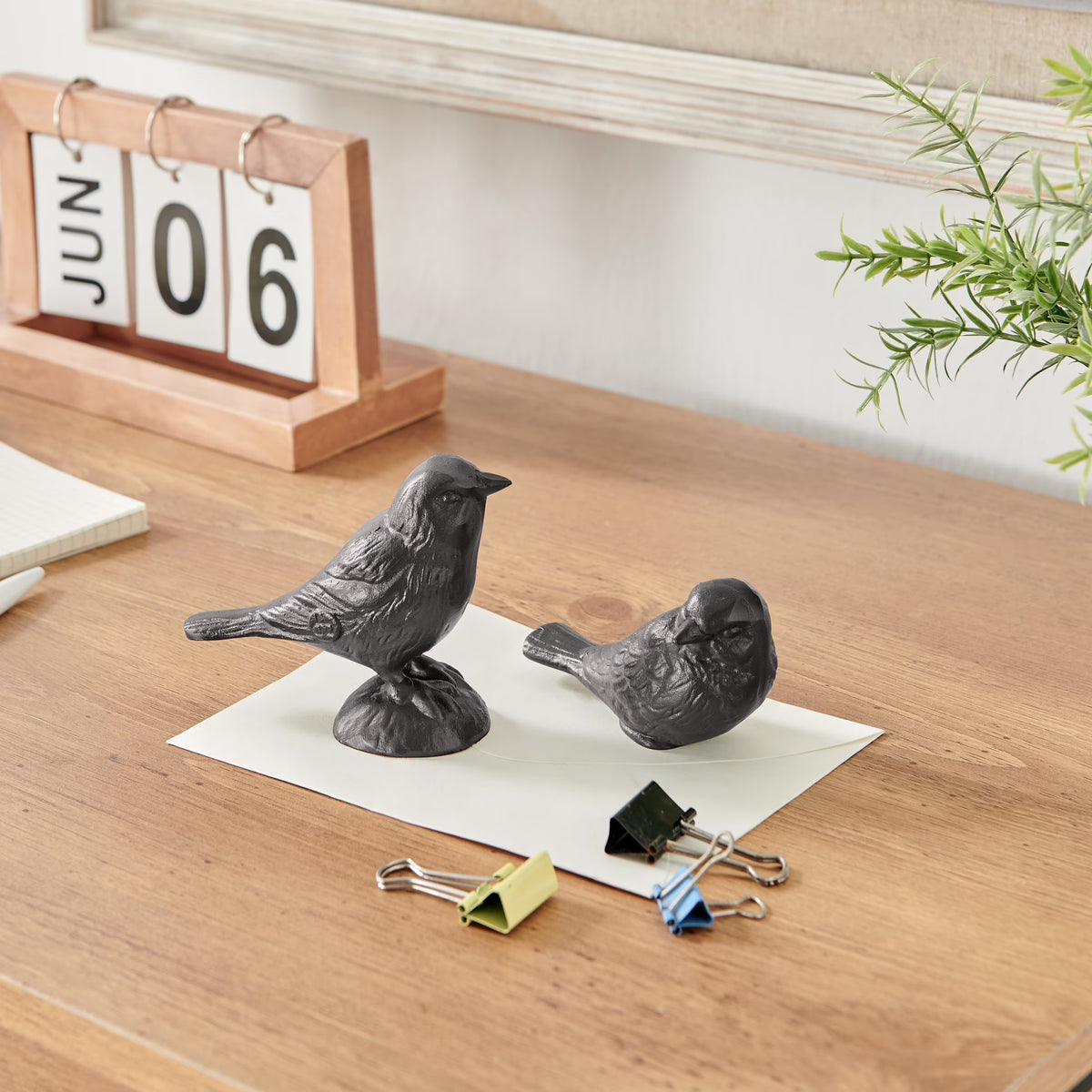 Brown Cast Iron Set of 2 Bird Sculptures - Tabletop Desk Ornaments or Decorative Paperweights